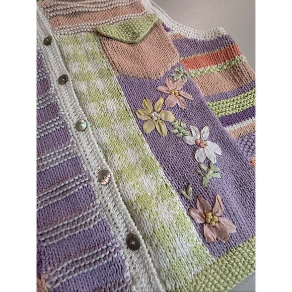 Susan Bristol Women's Spring Floral Knit Sweater Vest Pastel Purple Peach Medium - Picture 3 of 8